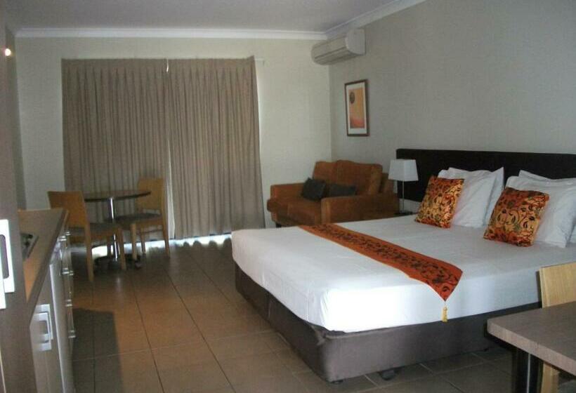 스탠다드 룸 킹사이즈 침대, Spinifex Motel And Serviced Apartments