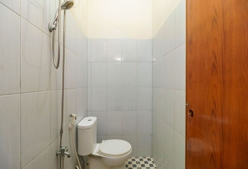 Номер Deluxe, Reddoorz Syariah@jalan Dr Mansyur Medan