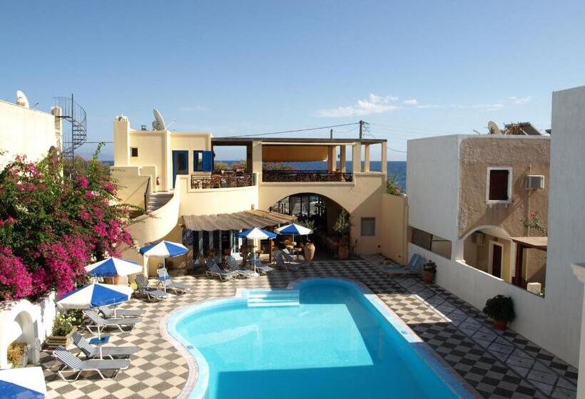 Chambre Triple Standard Vue Piscine, Levante Beach