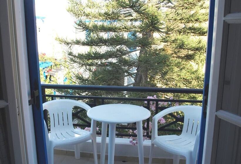 Chambre Standard, Levante Beach