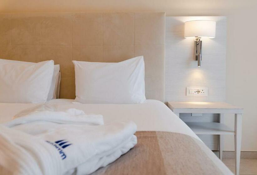 سوییت جونیور لوکس, Maritim Antonine Hotel & Spa