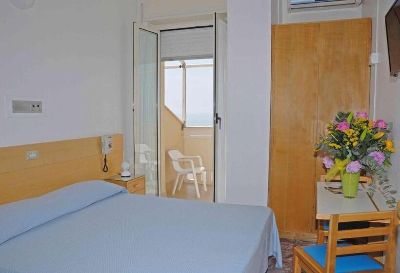 اتاق استاندارد با بالکن, Albergo La Sirenella