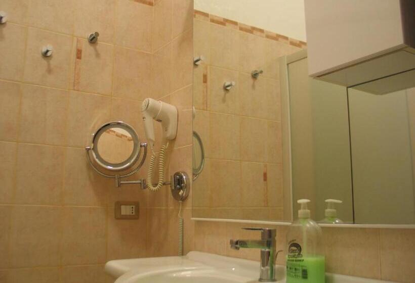 Номер Стандарт, Bed & Breakfast Minu