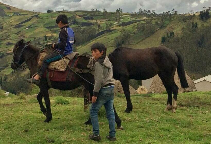 패밀리 방갈로, Turismo Comunitario La Esperanza