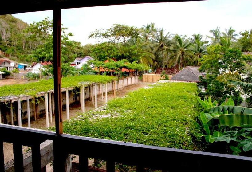 Номер Deluxe, Arrys Watukarung Surfcamp