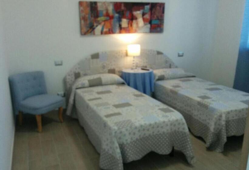 Номер Стандарт, Marinella Guest House