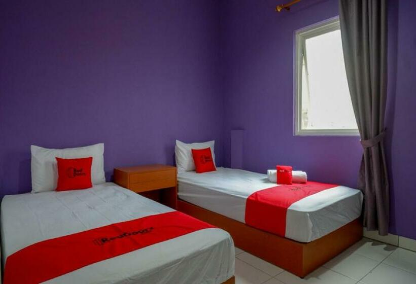 Номер Стандарт, Reddoorz Near Alun Alun Kaliwungu Kendal