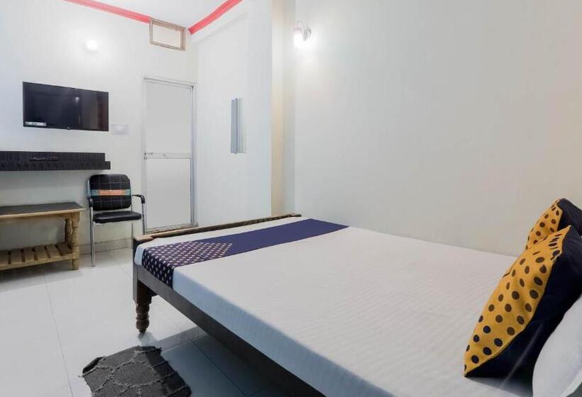 Трехместный Номер Классика, Spot On Hotel Sri Hari