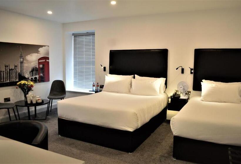 패밀리 룸, Bella Vista Hotel & Self Catering Suites