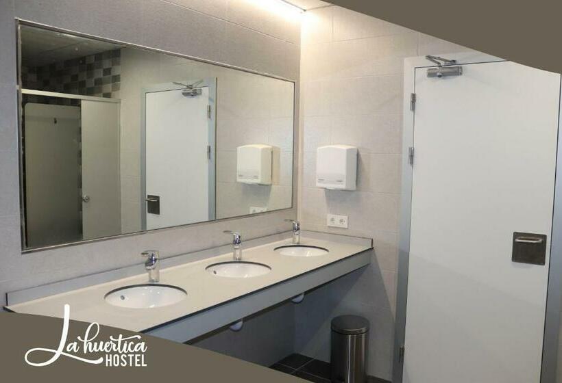 Кровать в Общей Комнате, Hostel La Huertica