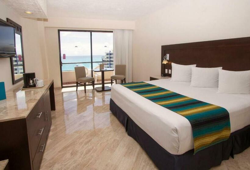 Cameră Standard Pat King Size, Crown Paradise Club Cancun   All Inclusive