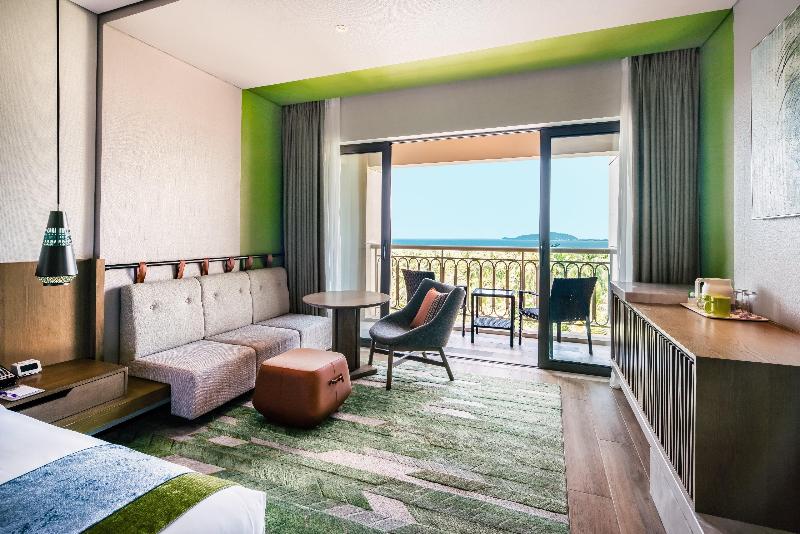 Habitación Premium Vista al Mar., Holiday Inn Resort Sanya Bay, An Ihg