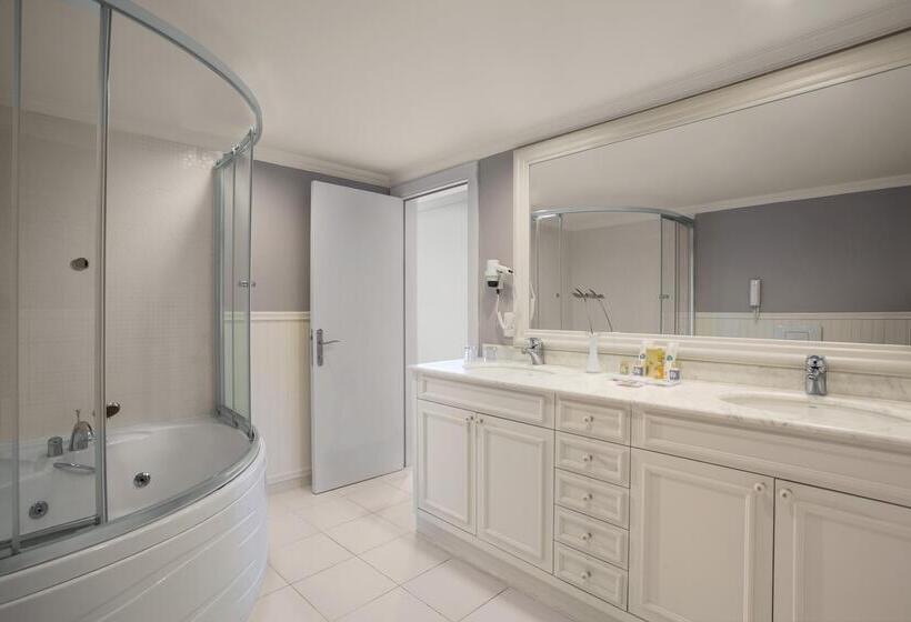 سوئیت سینیور, IC Hotels Santai Family Resort