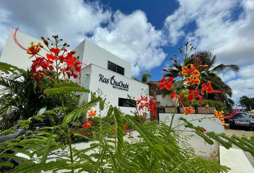 キングサイズベッドのデラックスルーム, B&b Kas Chuchubi