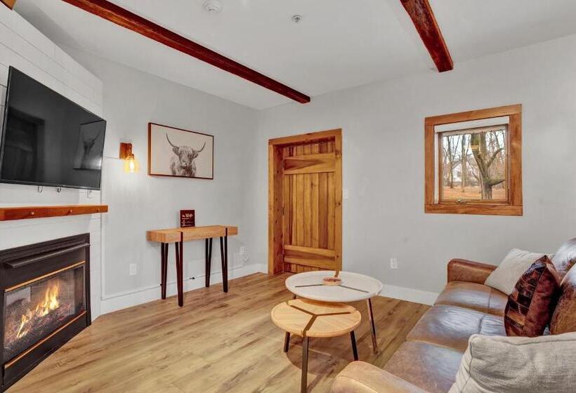 Номер Стандарт с Террасой, Chimney Hill Estate Inn