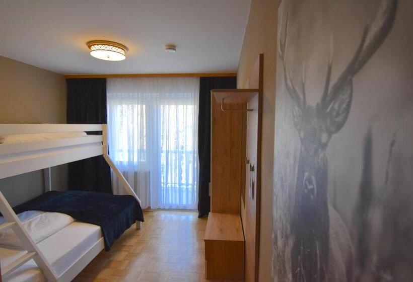 اتاق لوکس با بالکن, Rooms & Amoria Spa For Adults Only   Hotel Jägerhof Wörthersee