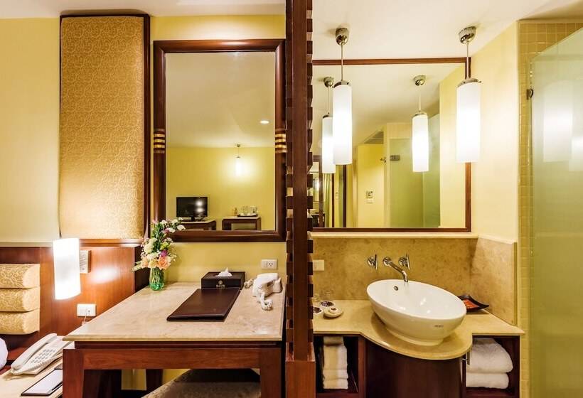 디럭스 룸, Duangjitt Resort, Phuket