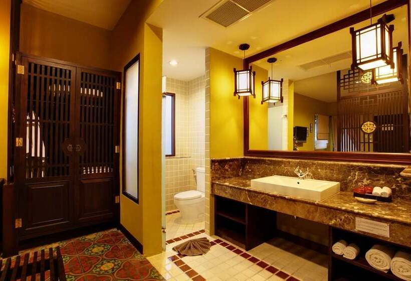 디럭스 방갈로, Duangjitt Resort, Phuket
