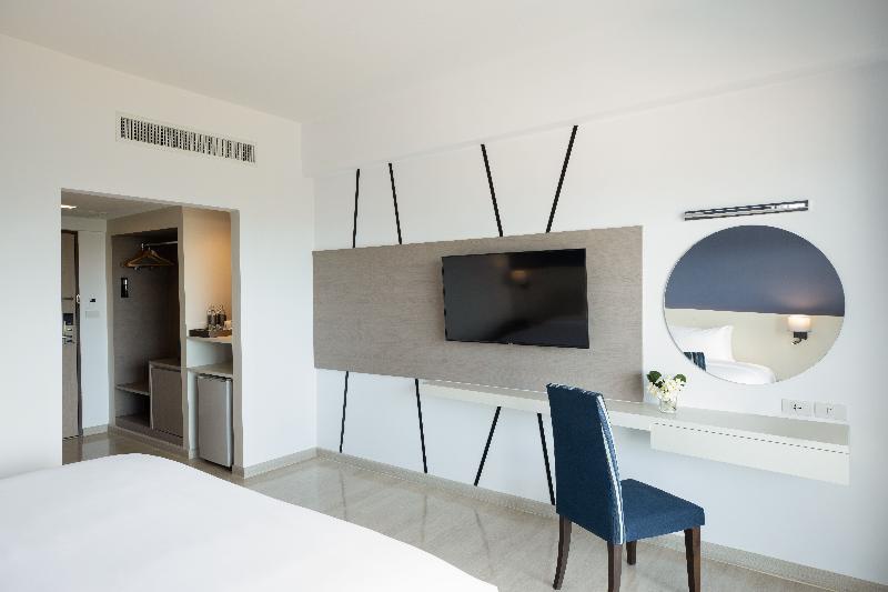 Deniz Manzaralı Delüks Oda, Centara Life Cha Am Beach Resort Hua Hin