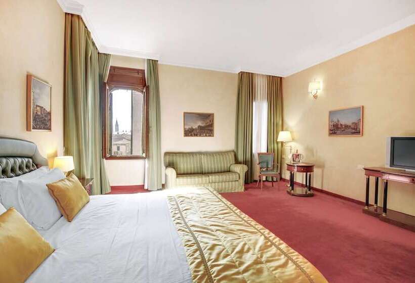 سوئیت جونیور کلاسیک, Dona Palace