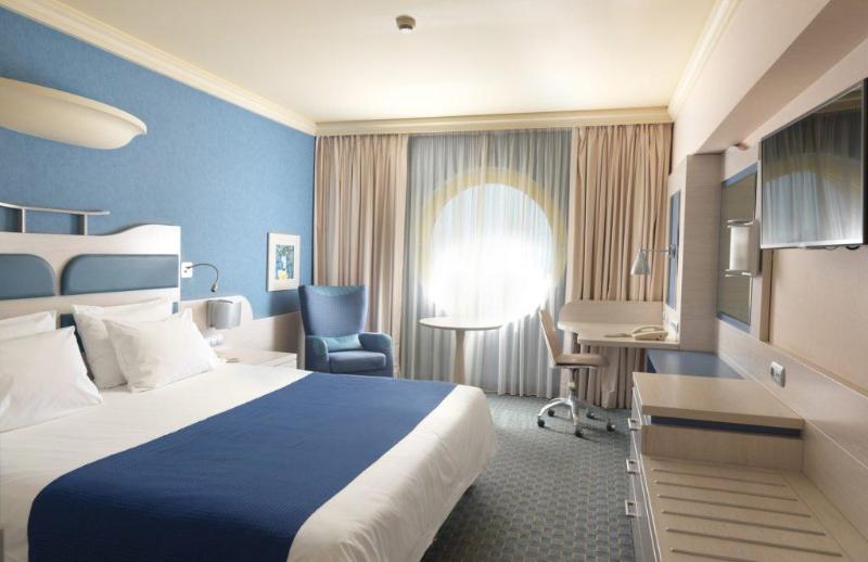 غرفة قياسية سرير كينج, Holiday Inn Athens Attica Av, Airport W., An Ihg