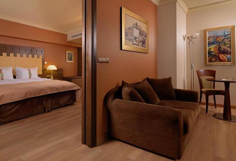 سوئیت با تخت بزرگ, Holiday Inn Athens Attica Av, Airport W., An Ihg