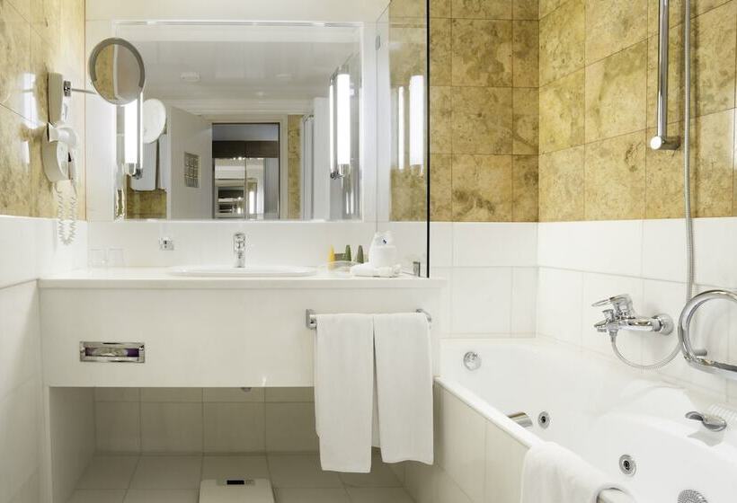 غرفة بريميوم, Holiday Inn Athens Attica Av, Airport W., An Ihg