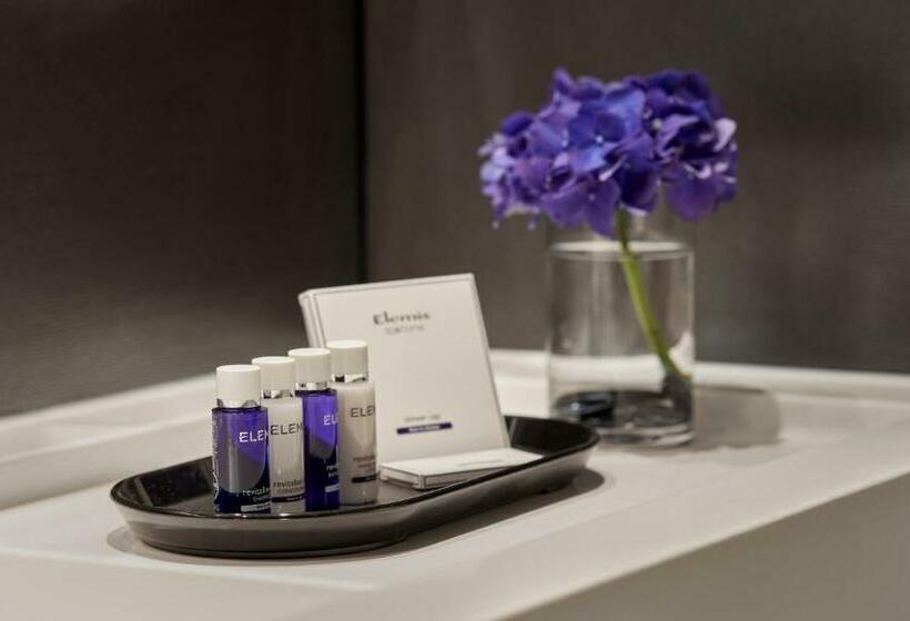 标准工作室, Park Plaza London Riverbank