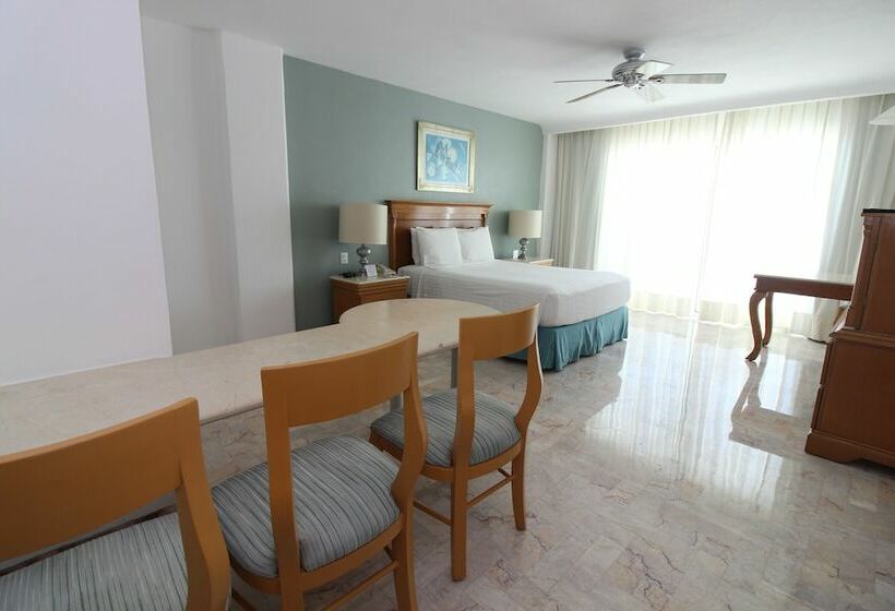 חדר סופריור מיטת קווין, Emporio Acapulco