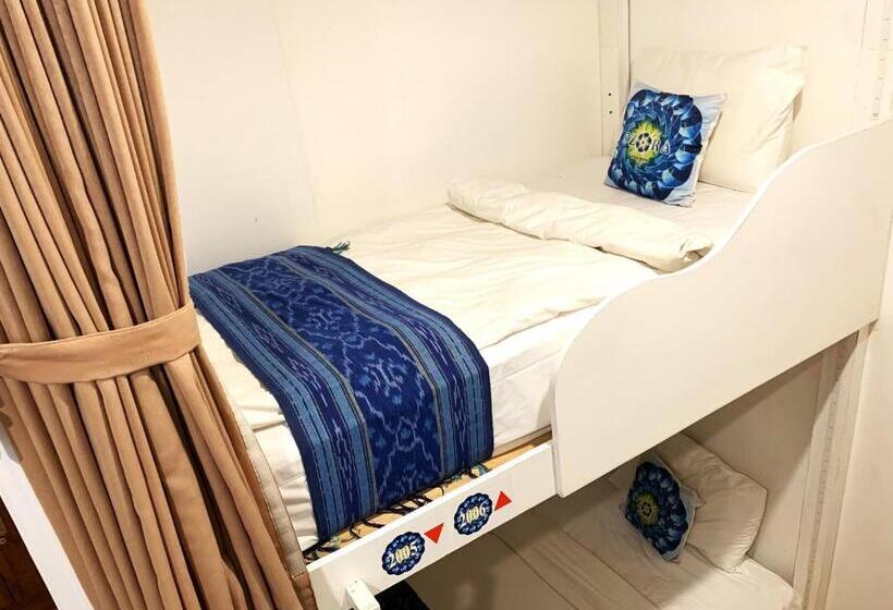 Кровать в Общей Комнате, Ozora Tiying Tutul Hostel Canggu