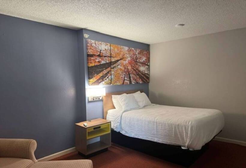 Люкс, Days Inn & Suites By Wyndham Green Bay Wi
