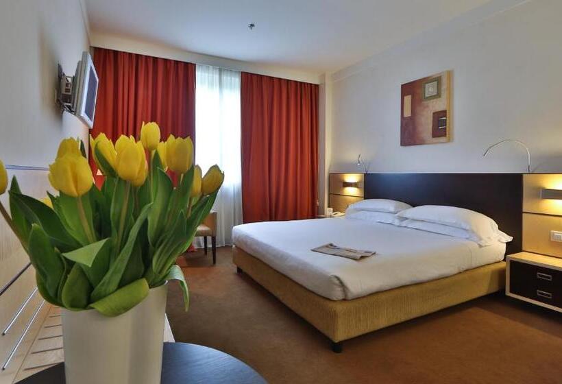 اتاق استاندارد, Best Western Plus Hotel Le Favaglie