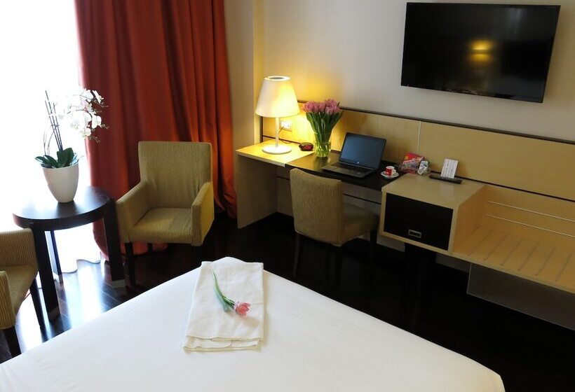 اتاق راحتی, Best Western Plus Hotel Le Favaglie