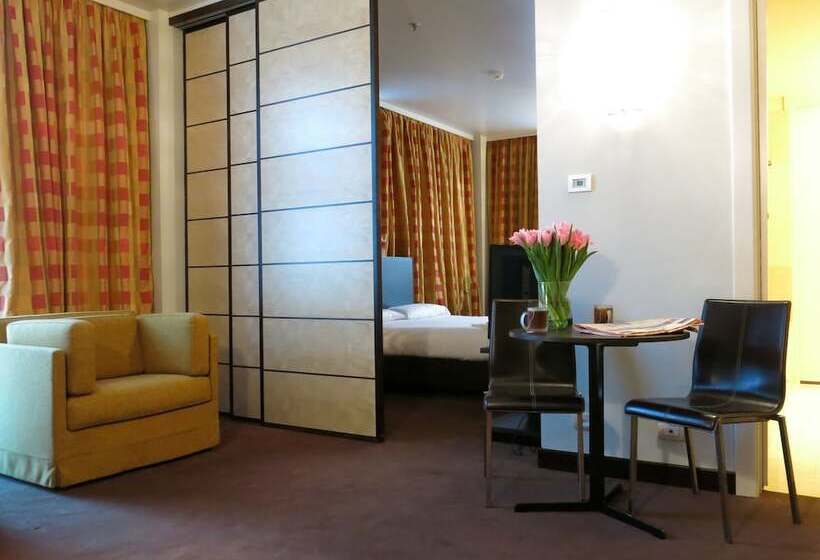 سوییت خانوادگی, Best Western Plus Hotel Le Favaglie