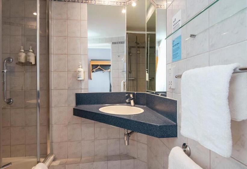 Номер Стандарт, Holiday Inn Express Droitwich Spa, An Ihg