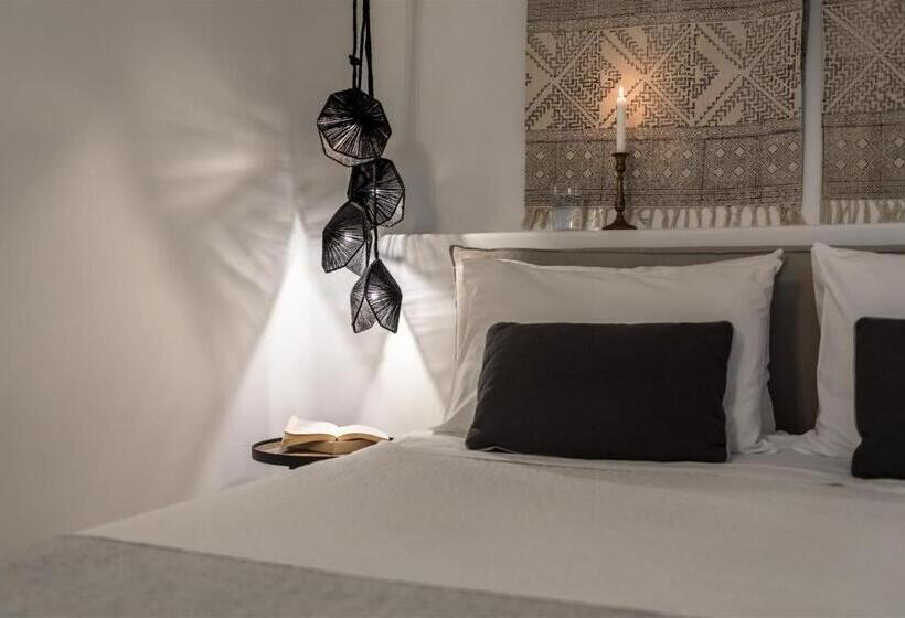 سوئیت سینیور, Porto Fira Suites