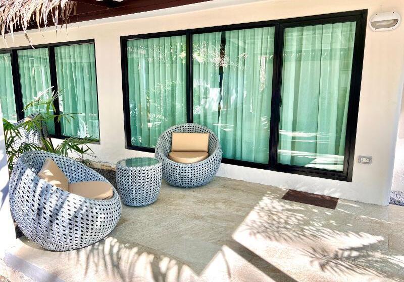 デラックスバンガロー, Twin Bay Resort Koh Lanta