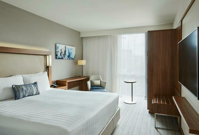 Стандартный Номер Кровать Кинг, Courtyard By Marriott London City Airport