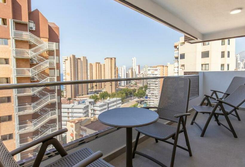 Студио Стандарт с Балконом, Aparthotel Bcl Levante Beach