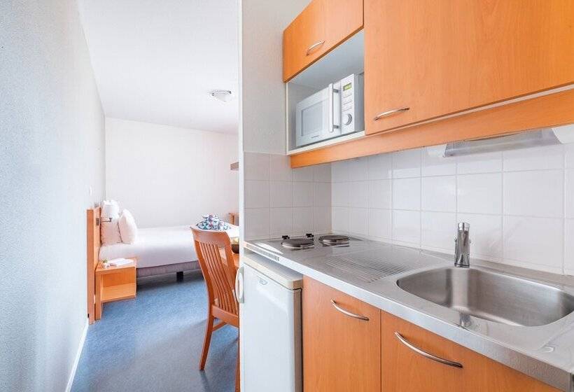 Студия Стандарт, Appart’city Confort Lyon Gerland
