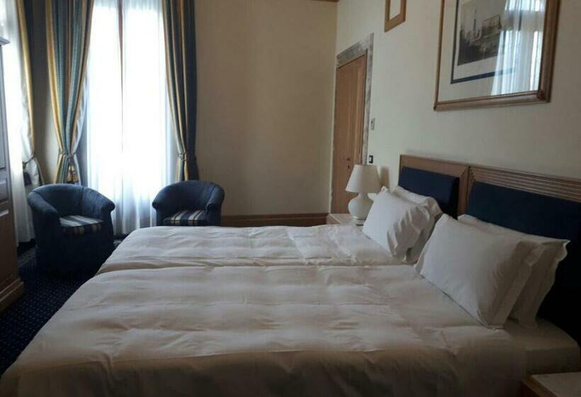 Deluxe Room with Views, Foscari Palace