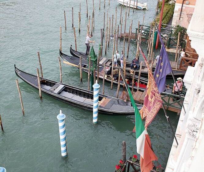 Deluxe Room with Views, Foscari Palace
