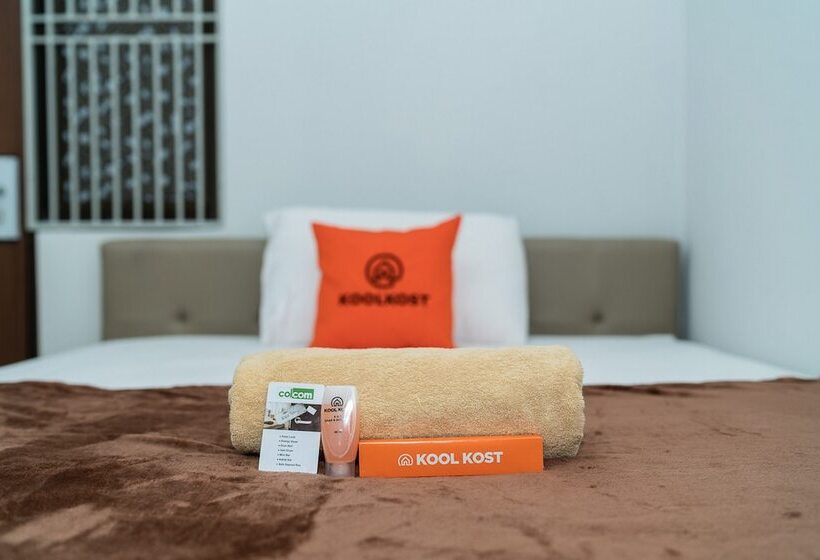 Номер Стандарт Совместная Ванная, Koolkost Near Pasar Baru
