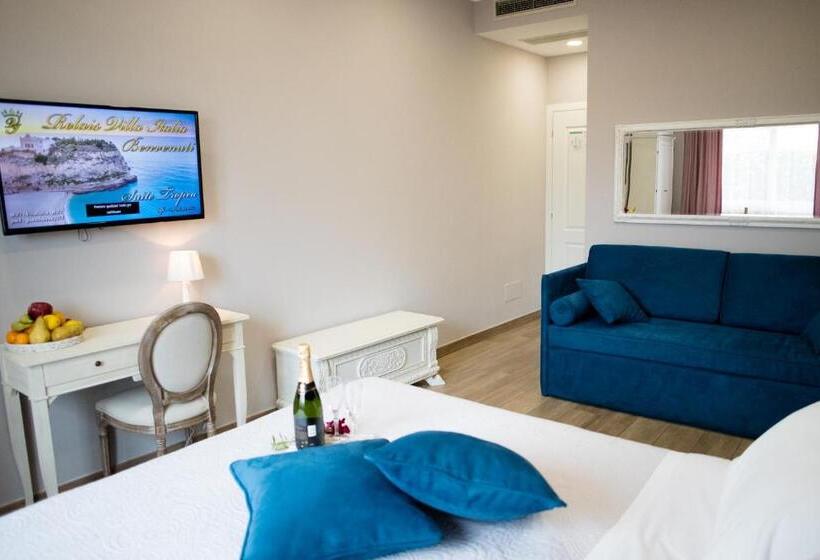 Четырехместный Номер Deluxe, Relais Villa Italia