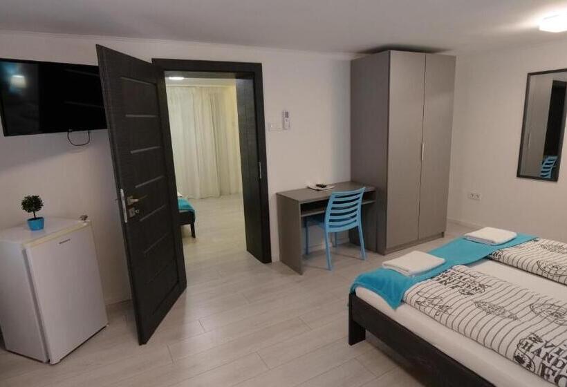 Люкс с Террасой, Anna Villa Füred Boutique Rooms