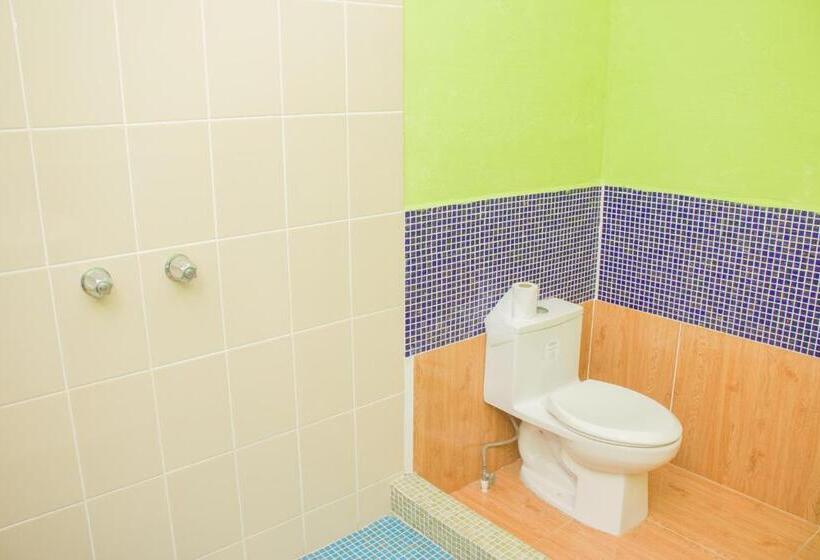 تختخواب در اتاق مشترک, Vista Verde Lodge