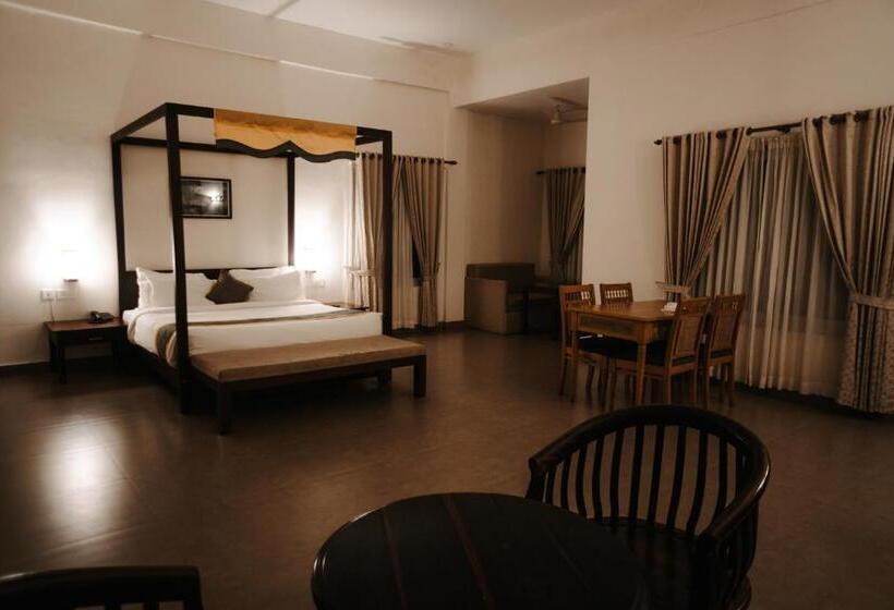Хижина, Abad Brookside Wayanad