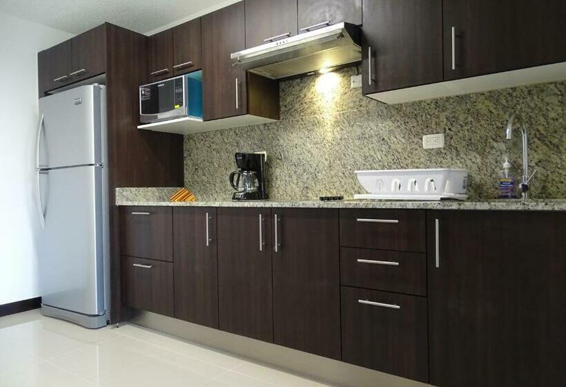 1 Bedroom Apartment with Balcony Pool View, Jaco Beach Condos