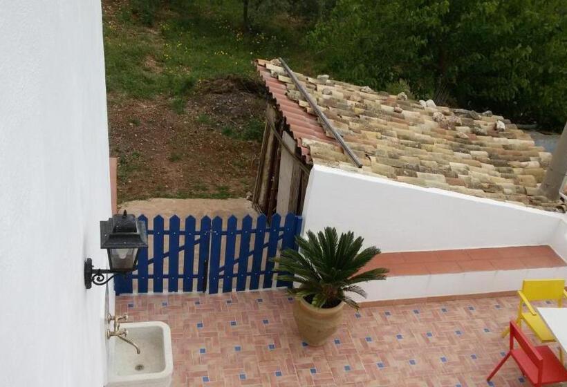 اتاق استاندارد با تخت بزرگ, B&b Raggio Verde