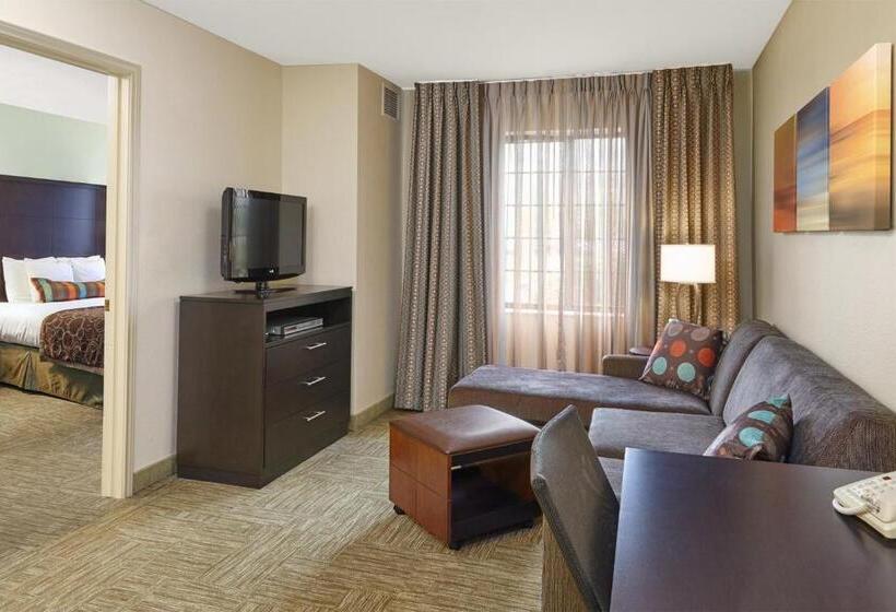 Люкс, Staybridge Suites Lincolnshire, An Ihg